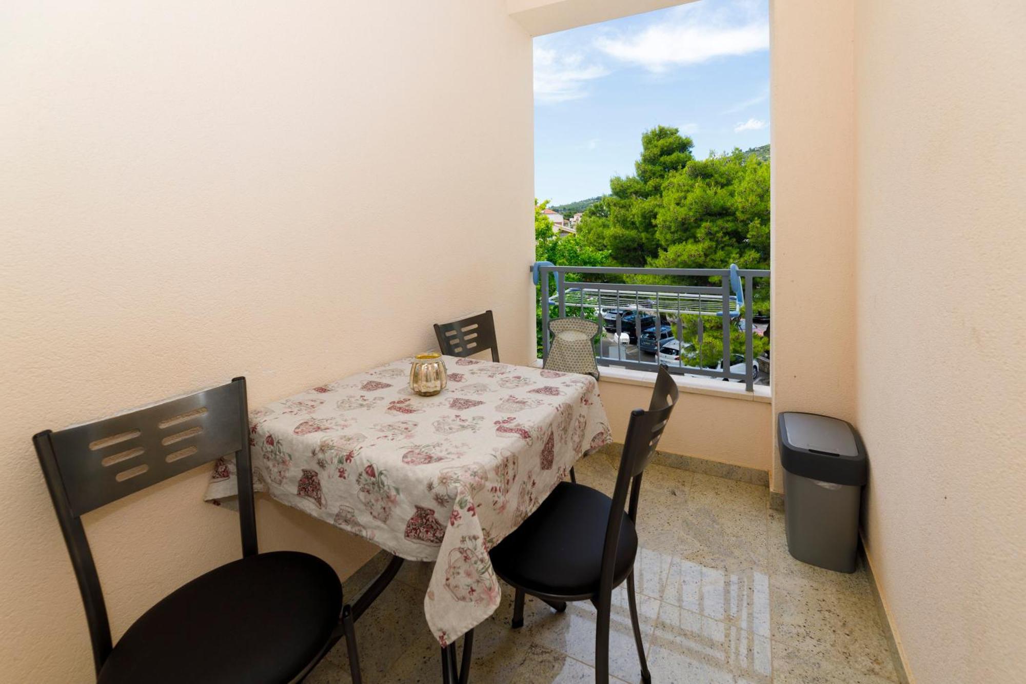 Villa Alesa Tučepi Kültér fotó